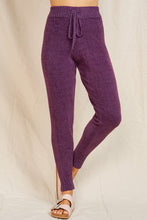 Load image into Gallery viewer, Thelma Soft Chenille Skinny Jogger Pants - Plum
