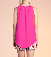 Load image into Gallery viewer, fushia solid gathered neck top
